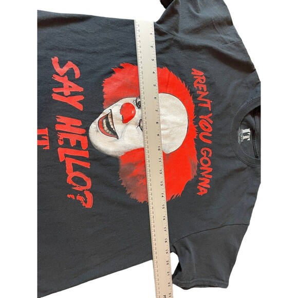 Halloween Stephen King IT Black Graphic With Face  Sz M Scary T-shirt - Picture 5 of 8